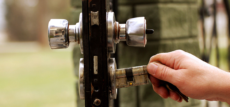 front door latch repair Fontana